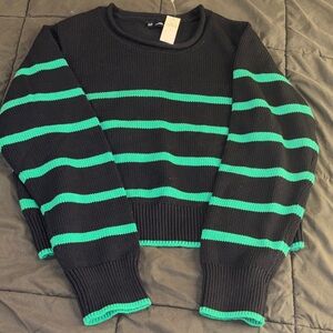 GAP Navy and Green striped sweater